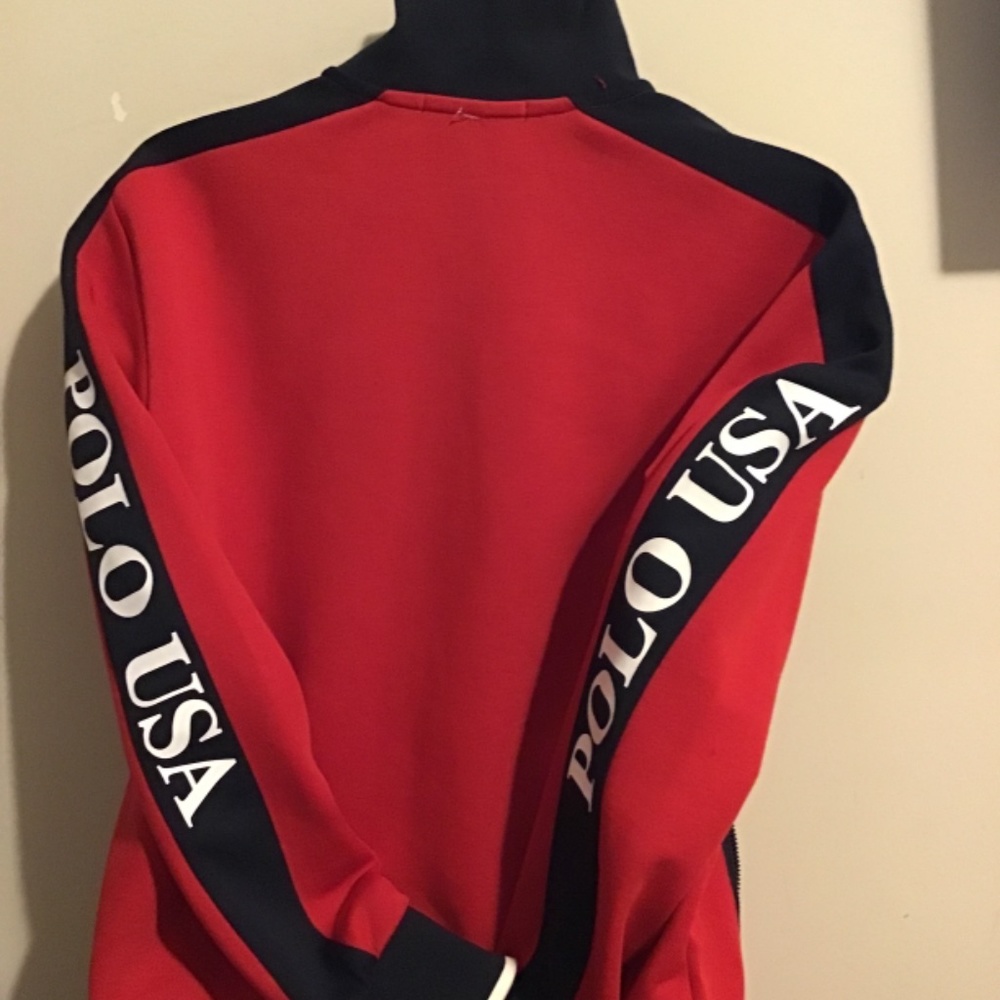 🔥#7, POLO, size S/P, zipper gets stuck at collar, in great cond. otherwise - Picture 6 of 10